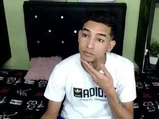 Oliverttwink1 webcams show profile image 