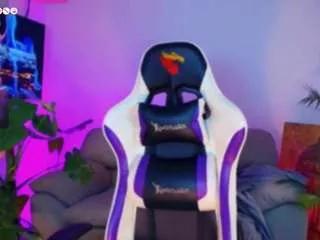 queen-violett1 from CamSoda