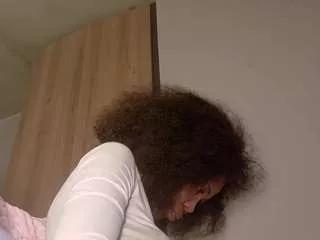 Royalnerfititi webcams show profile image 