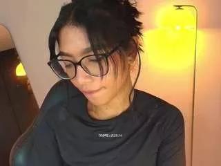 Samy-jonnes webcams show profile image 