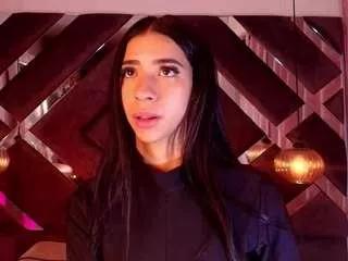 sara-lop from CamSoda