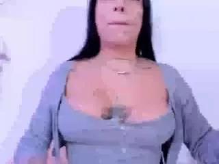 sara-rouge from CamSoda