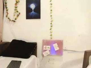 saraadamss from CamSoda