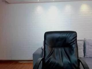 saracorraless from CamSoda