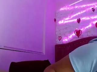 sarastonex from CamSoda