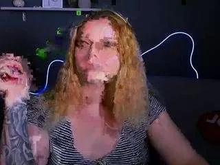 Sofi-peaches webcams show profile image 