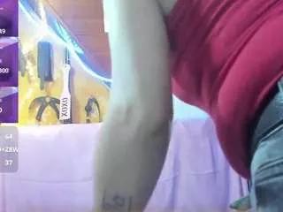staacy37 from CamSoda