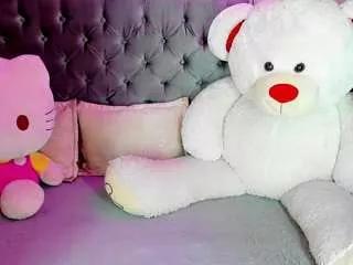 sweet-zoee2 from CamSoda