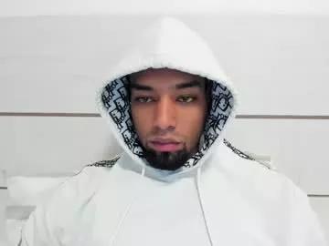 11inchesblackcock from Chaturbate