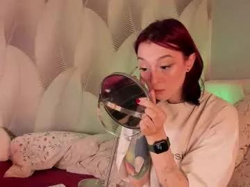 _ccrystaa_ from Chaturbate