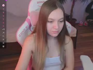 _evellyn_ from Chaturbate