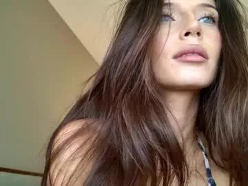 _isiah from Chaturbate