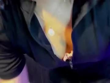 _lustyles_ from Chaturbate is Freechat