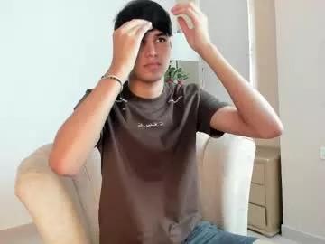 _lyan_7 webcams show profile image 