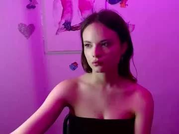 a_ariella_ from Chaturbate