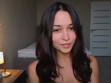 a_p_p_l_e from Chaturbate
