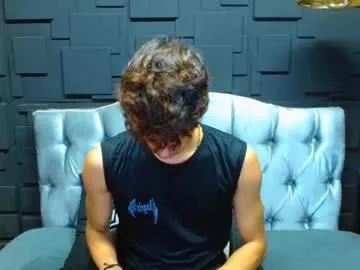 aaron_schott from Chaturbate