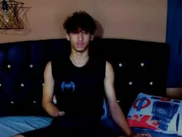 aaron_schott from Chaturbate