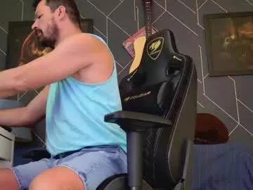 aaronbomer from Chaturbate