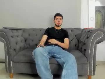 Aaronpiers webcams show profile image 