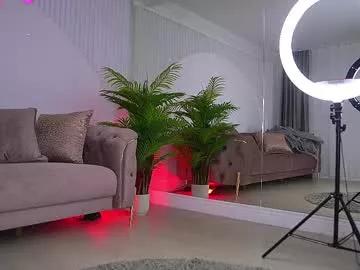 abbela_white from Chaturbate