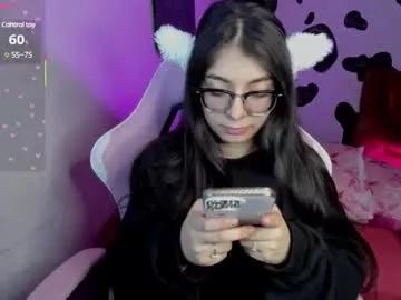 abbie_senjen from Chaturbate