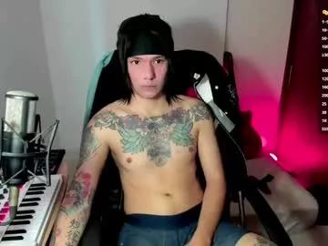 adam_rocket from Chaturbate