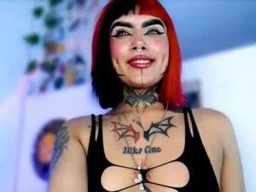 adamsniki from Chaturbate