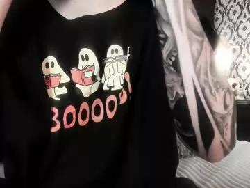adeelinee from Chaturbate