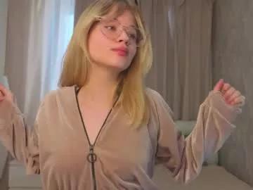 adeliaacken from Chaturbate is Freechat