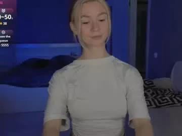 Adeline_ange1 webcams show profile image 