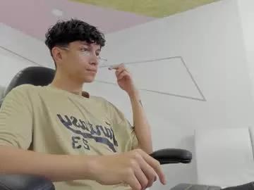agarevans from Chaturbate