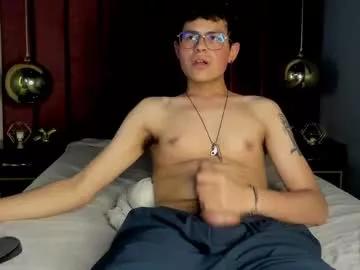 akas_miller from Chaturbate