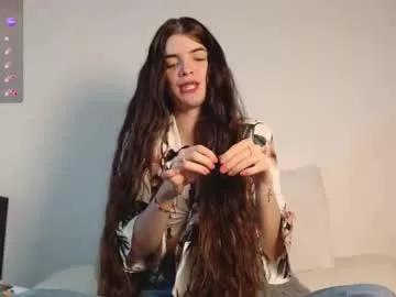 alahia_sky from Chaturbate