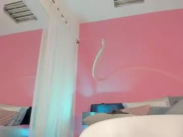 alaia_manson from Chaturbate