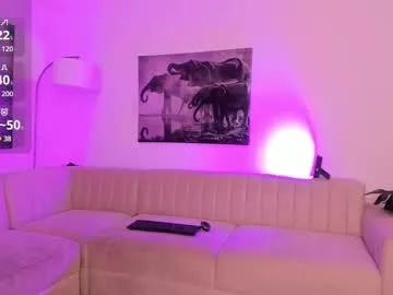alaiia7 from Chaturbate
