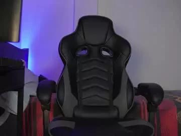 alan_muscle from Chaturbate