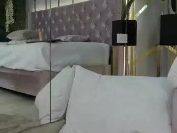 alana_caprice from Chaturbate