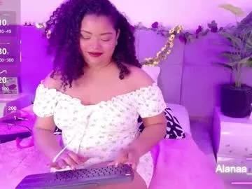 alanaa_gomez from Chaturbate