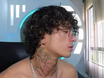 alanrodgers2_0 from Chaturbate