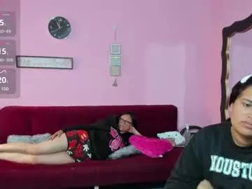 Explore our live girls sluts from our Custom and Multi clubs and checkout exclusive access to highly interactive content, such as shape, hair, titties, pussy type and many more.