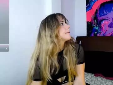 Explore our live girls sluts from our Custom and Multi clubs and checkout exclusive access to highly interactive content, such as shape, hair, titties, pussy type and many more.