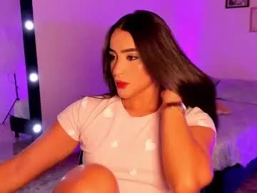 Explore our live girls sluts from our Custom and Multi clubs and checkout exclusive access to highly interactive content, such as shape, hair, titties, pussy type and many more.