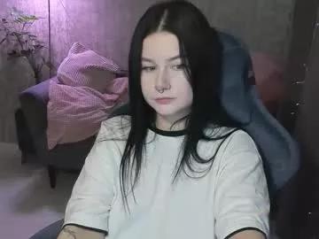 Alinegreeeen webcams show profile image 