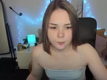 alli_zi from Chaturbate