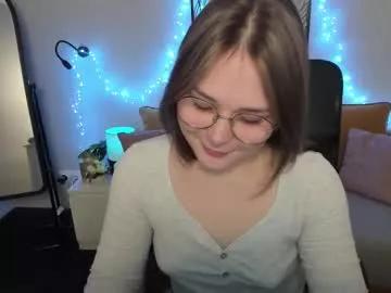 alli_zi from Chaturbate