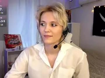 alluring_vibes_69 from Chaturbate