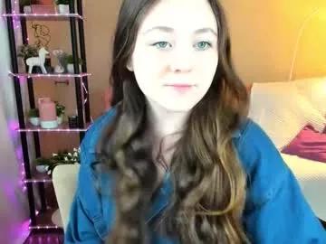 alluringeyess from Chaturbate