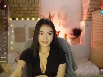 allyah_sky from Chaturbate