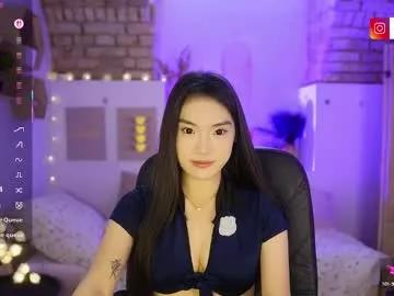 Allyah_sky webcams show profile image 